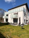 Bild 1 - Traumhafte Wohnung - großzügig, lichtdurchflutet, mit sonnigem Garten