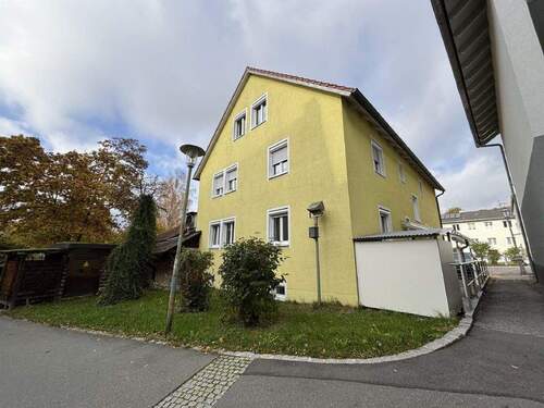 Rückansicht - Mehrfamilienhaus, Wohnhaus in Grafenau zum Kaufen