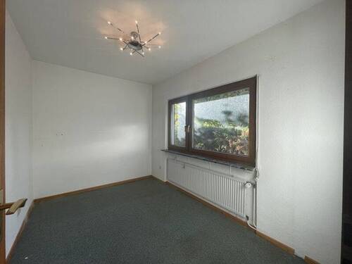 Zimmer rechts im EG - 