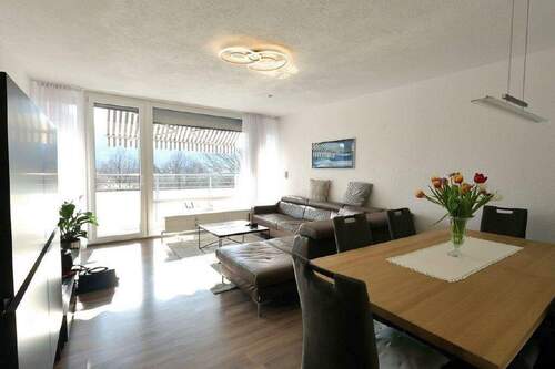 Bild1 - Mit Vesteblick! Top renovierte ETW mit Balkon, Lift, HMS und Parkplatz