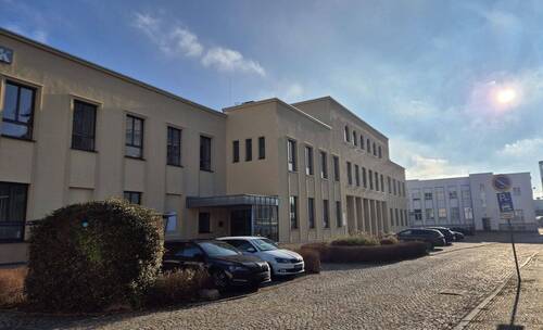 Haus 2 2024 Richtung Johann-Esche-Straße.jpg - Büro zur Miete in Chemnitz