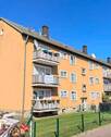 Hausansicht - Zentrale Lage im Grünen - ideal für Familien