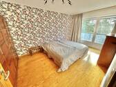 Zimmer OG links hinten - 