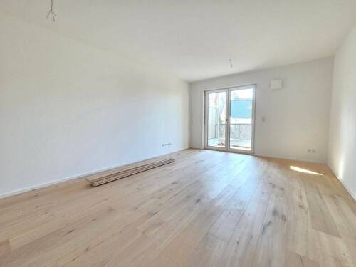 Wohn- Esszimmer - 3 Zimmer Etagenwohnung zur Miete in Landshut