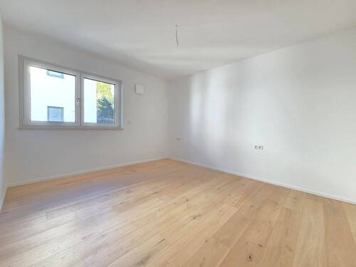 Schlafzimmer - Etagenwohnung mit 87,00 m² in Landshut zur Miete