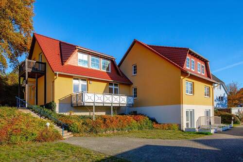 Häuseransicht - 1 Zimmer Mehrfamilienhaus, Wohnhaus in Göhren