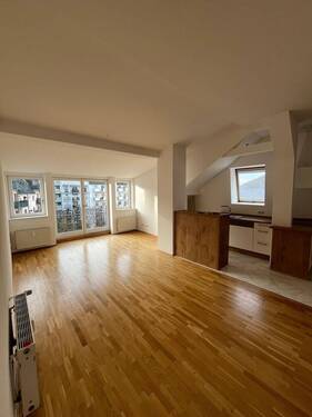 offener Wohn-/Essbereich - 