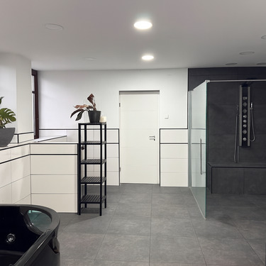 Badezimmer Vorderhaus - 