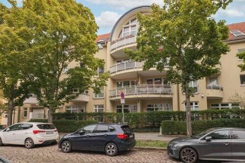 Hausansicht - 2 Zimmer Etagenwohnung in Berlin