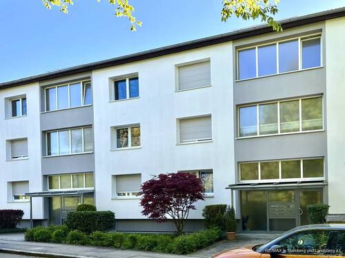Hauseingang links - 2 Zimmer Etagenwohnung zum Kaufen in Landsberg am Lech