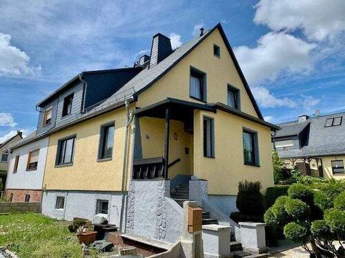 Hausansicht - 4 Zimmer Doppelhaushälfte zum Kaufen in Mohlsdorf-Teichwolframsdorf