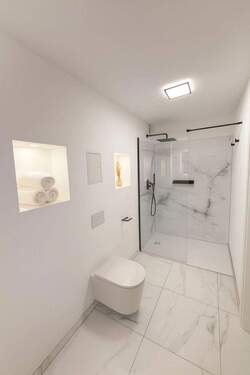 Badezimmer - Etagenwohnung mit 86,70 m² in Mannheim zum Kaufen