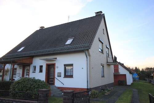 Straßenansicht - 4 Zimmer Doppelhaushälfte zum Kaufen in Dörverden