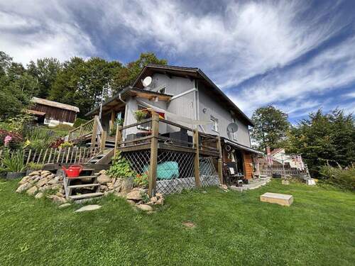 freistehendes Einfamilienhaus - 4 Zimmer Einfamilienhaus in Haidmühle