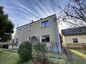 Hausvorderansicht - 5 Zimmer Mehrfamilienhaus, Wohnhaus zum Kaufen in Stadtroda