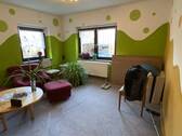 Wohnzimmer im Ergeschoss - 