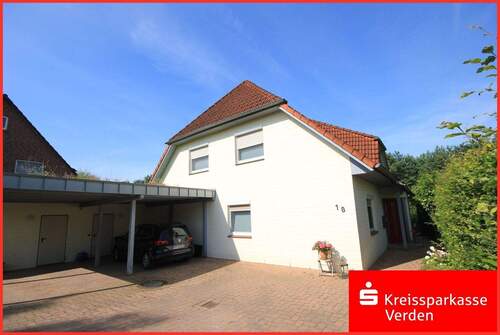 Straßenansicht - Wohnen am Rande der Natur - 349.000,00&nbsp;EUR Kaufpreis, ca.&nbsp; 207,80&nbsp;m&sup2;&nbsp;Wohnfl&auml;che