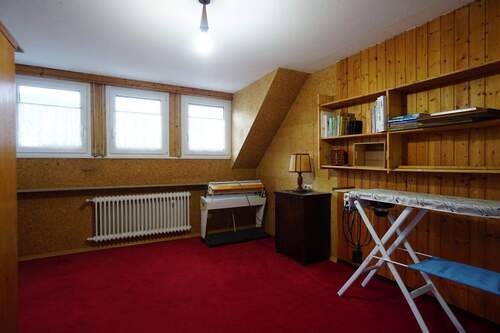 Zimmer im Dachgeschoss - 