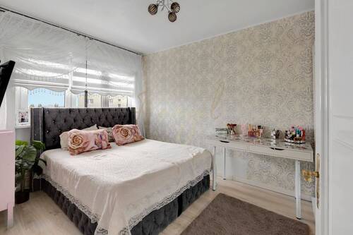 Bild 2 - 2 Zimmer Etagenwohnung zum Kaufen in Berlin