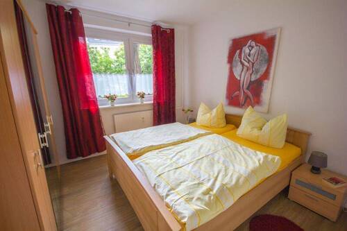 Schlafzimmer I - Etagenwohnung mit 55,70 m² in Halle (Saale) zur Miete