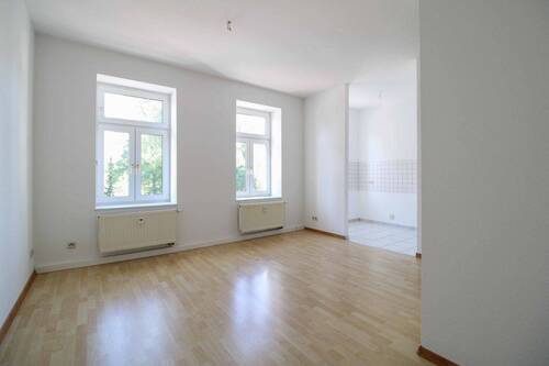 Beispiel Wohnzimmer Wohnung Mitte - 1 Zimmer Mehrfamilienhaus, Wohnhaus in Chemnitz