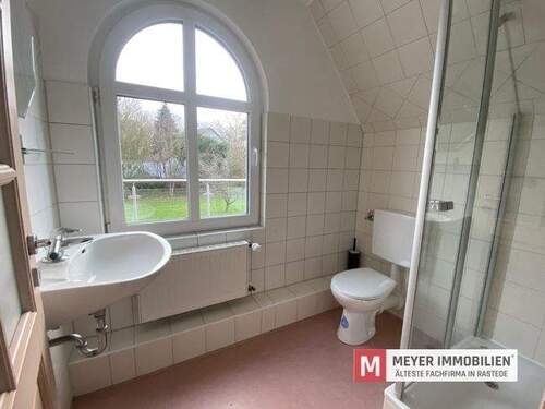 Badezimmer Dachgeschoss - 