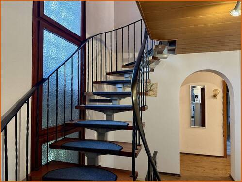 Treppe ins Dachgeschoss - 
