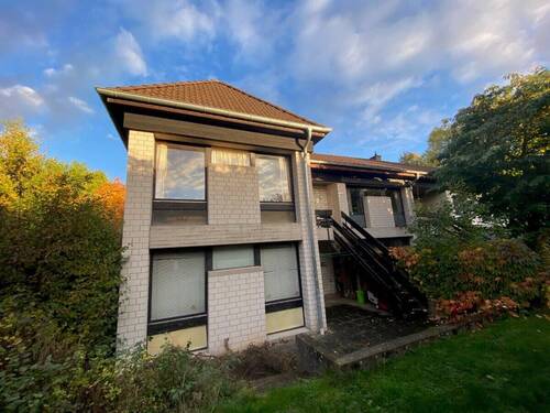 Außenansicht - 5 Zimmer Reihenendhaus zum Kaufen in Bovenden