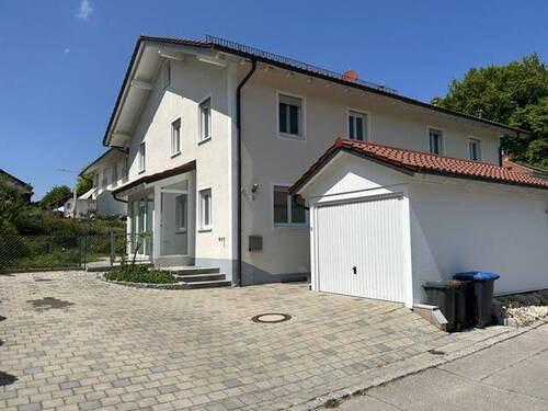 Süd/Ostansicht - 5 Zimmer Doppelhaushälfte zum Kaufen in Ottenhofen
