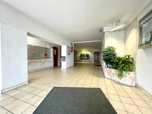 Hauseingang - Etagenwohnung mit 93,00 m² in Heppenheim (Bergstraße) zum Kaufen