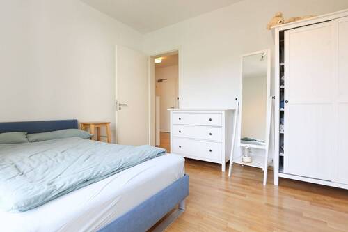 Zimmer 2 - 