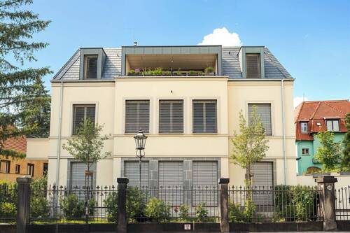 Außenansicht - 3 Zimmer Etagenwohnung zur Miete in Dresden