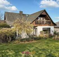 Viel Wohnfläche, Vollkeller & zwei Garagen - Platz für neue Ideen! - Wolfenbüttel Linden