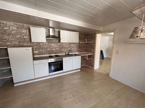 Küche - 8 Zimmer Einfamilienhaus zum Kaufen in Hofgeismar / Schöneberg