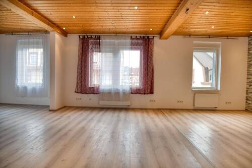 Wohnzimmer_Ansicht2 - 