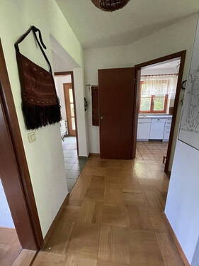 Blick Richtung Eingang/Küche - 