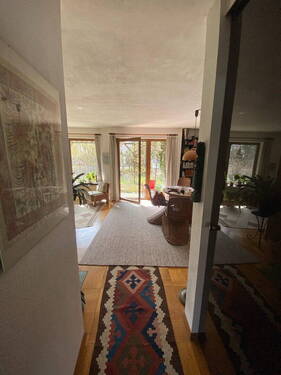 Blick vom Gang ins Wohnzimmer - 