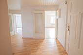Flur - 2 Zimmer Etagenwohnung zur Miete in Dresden