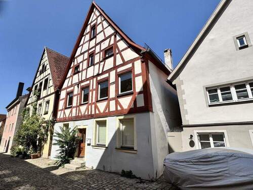 Bild 1 - ALTSTADT - denkmalgeschütztes Bürgerhaus in WEIßENBURG