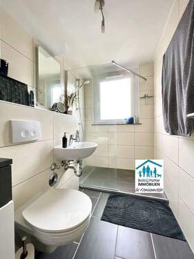 modernes Tageslichtbad - 