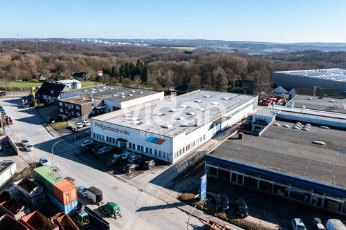 VidanRE-3 - 1.900 m² Gewerbehalle mit 200 m² Büro- und Sozialflächen in Wülfrath zum Kauf 