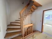 17 Treppenhaus Spitzboden - 