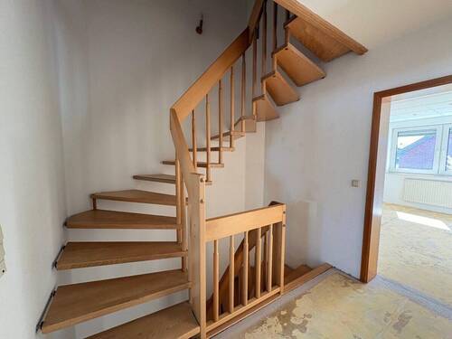 17 Treppenhaus Spitzboden - 