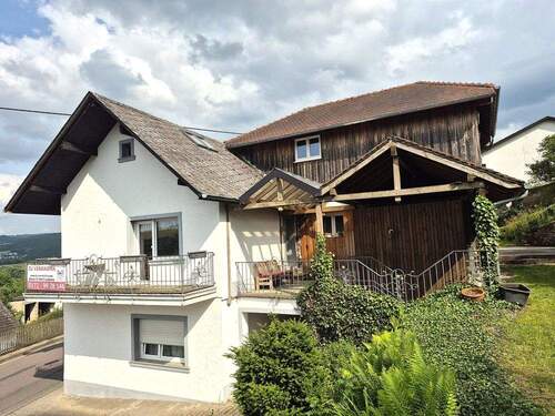 Wohnen in sonniger Ortsrandlage - 1 Zimmer Mehrfamilienhaus, Wohnhaus zum Kaufen in Ollmuth