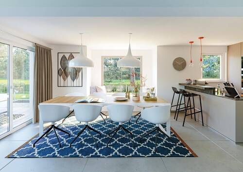 Hier könnten Sie zu Hause sein - 6 Zimmer Mehrfamilienhaus, Wohnhaus in Riol