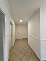 Flur mit Garderobenbereich - 