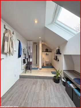 Badezimmer 2 Richtung Dusche - 