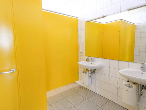 WC - 