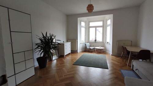 Bild 2 - 4 Zimmer Etagenwohnung zur Miete in Magdeburg