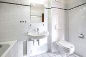 24 Haan - Steinkulle - Bad - 